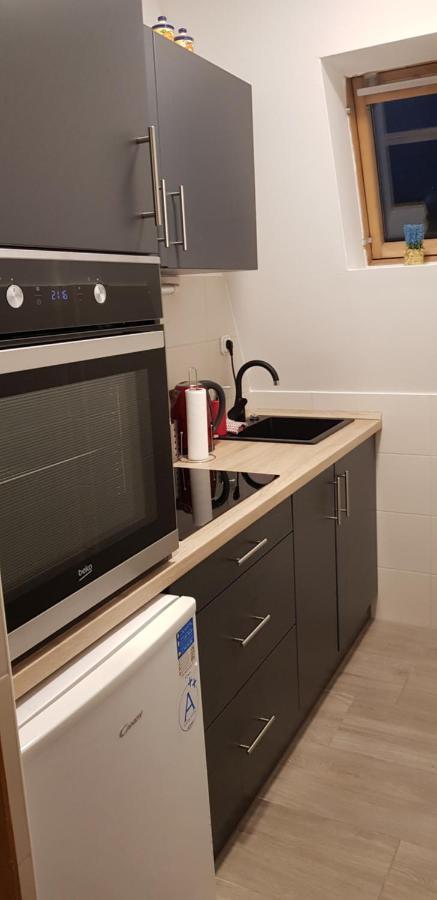 Boglarka Apartman Hajdúszoboszló Buitenkant foto