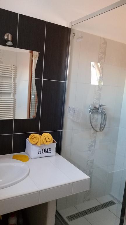 Boglarka Apartman Hajdúszoboszló Buitenkant foto